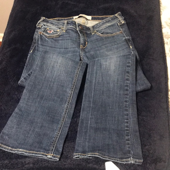 Hollister Jeans - Picture 3 of 3